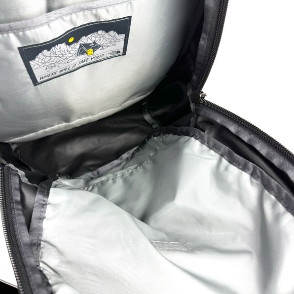 The North Face Connector Backpack Bush Logo Black Canvas Used Once - Picture 8 of 11